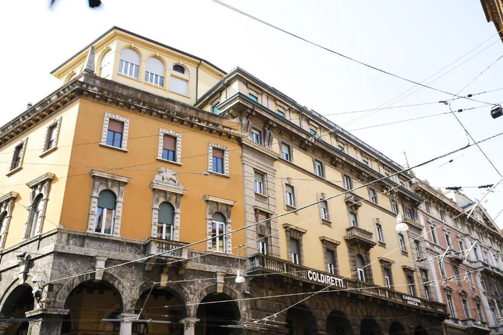 Albergo Garisenda con terrazza panoramica sulle Due Torri