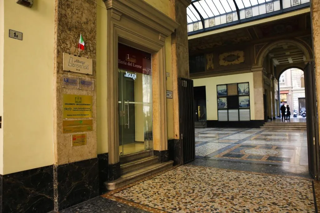 Albergo Garisenda con terrazza panoramica sulle Due Torri — foto 8