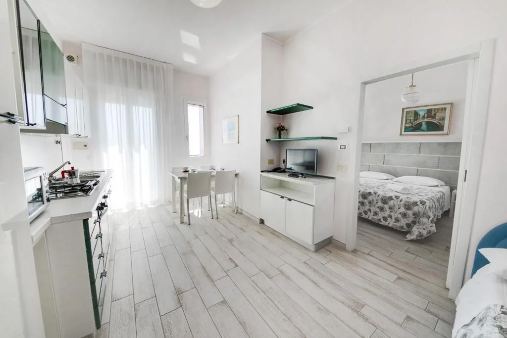 One-Bedroom Apartment with Sea View — Residence Hotel Amalfi