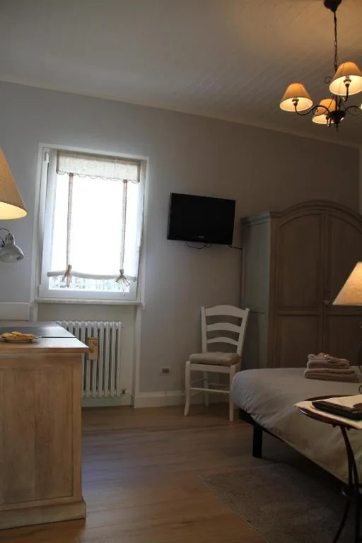 B&B Nadine Forlì – boutique eco stay con parcheggio gratuito — foto 5