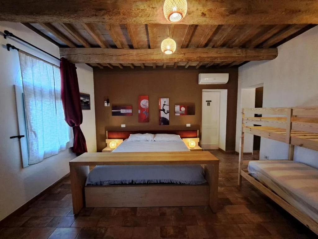 Camera Deluxe Matrimoniale/Doppia con Letti Singoli — B&B Ca Rossa