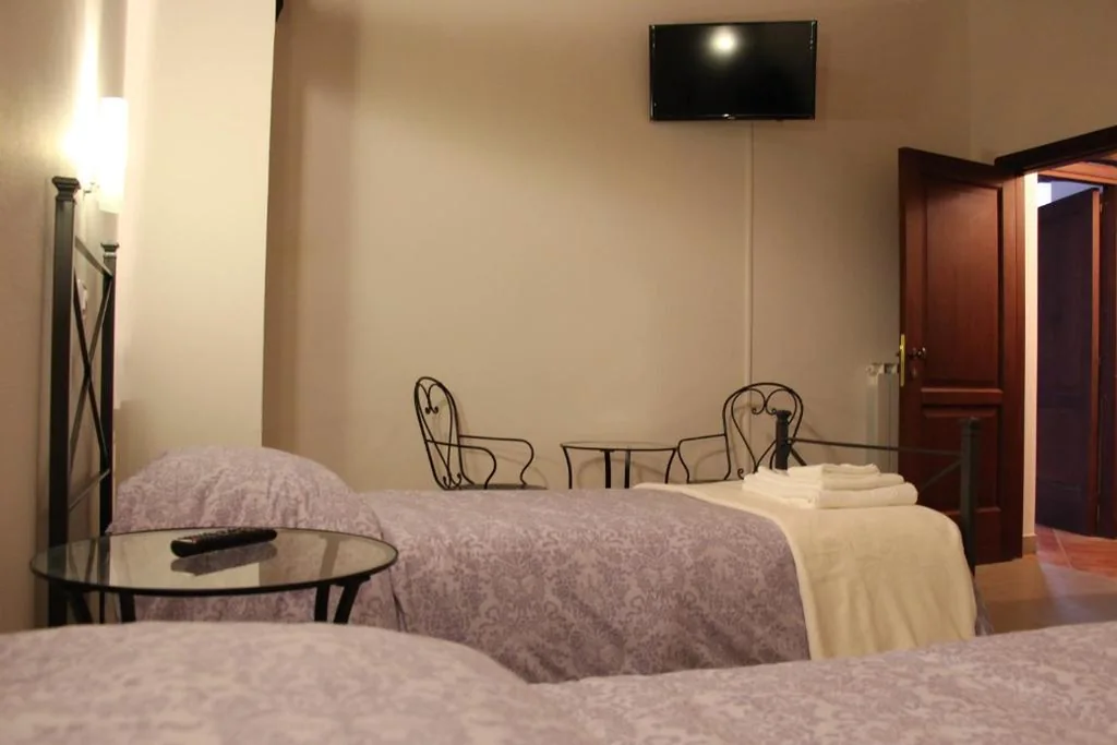 Camera Doppia con Letti Singoli — La Barchessa Country House