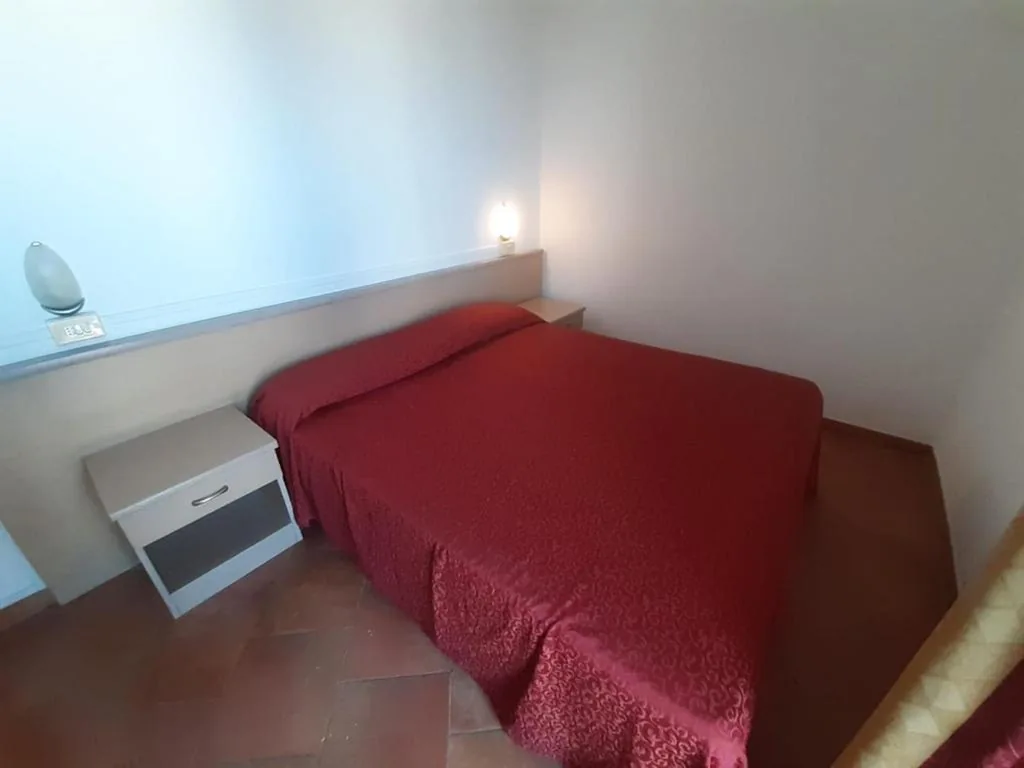 Camera Economy Matrimoniale/Doppia con Letti Singoli — Hotel Salsedine