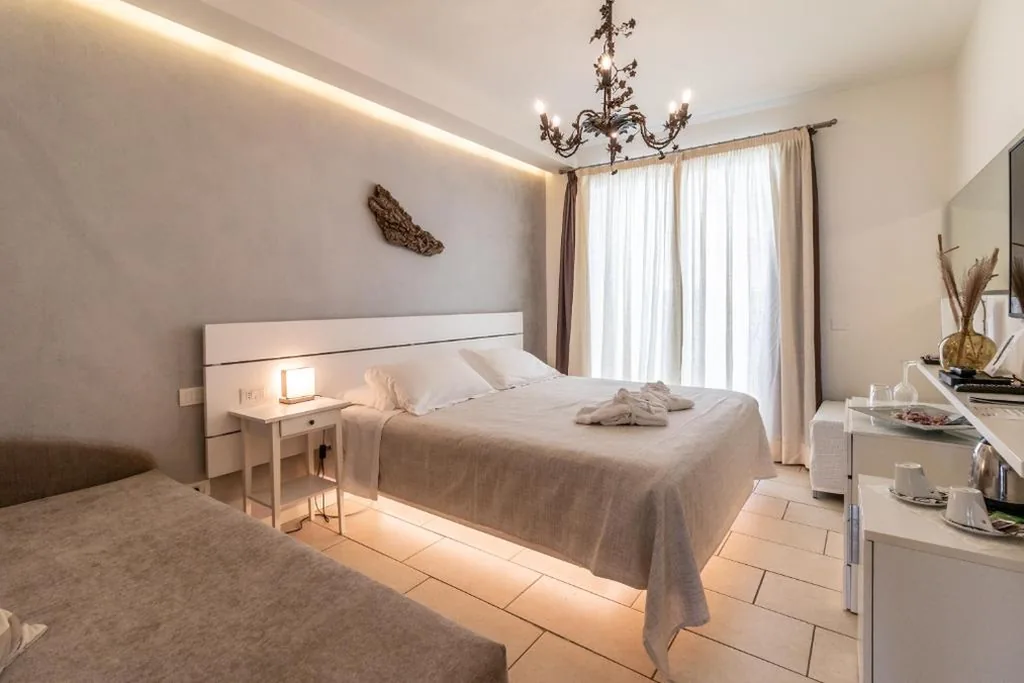Comfort Double Room — Vistamare Suite
