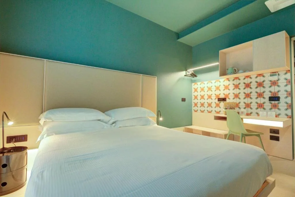 Double Room with Private Bathroom — Le stanze di Caterina