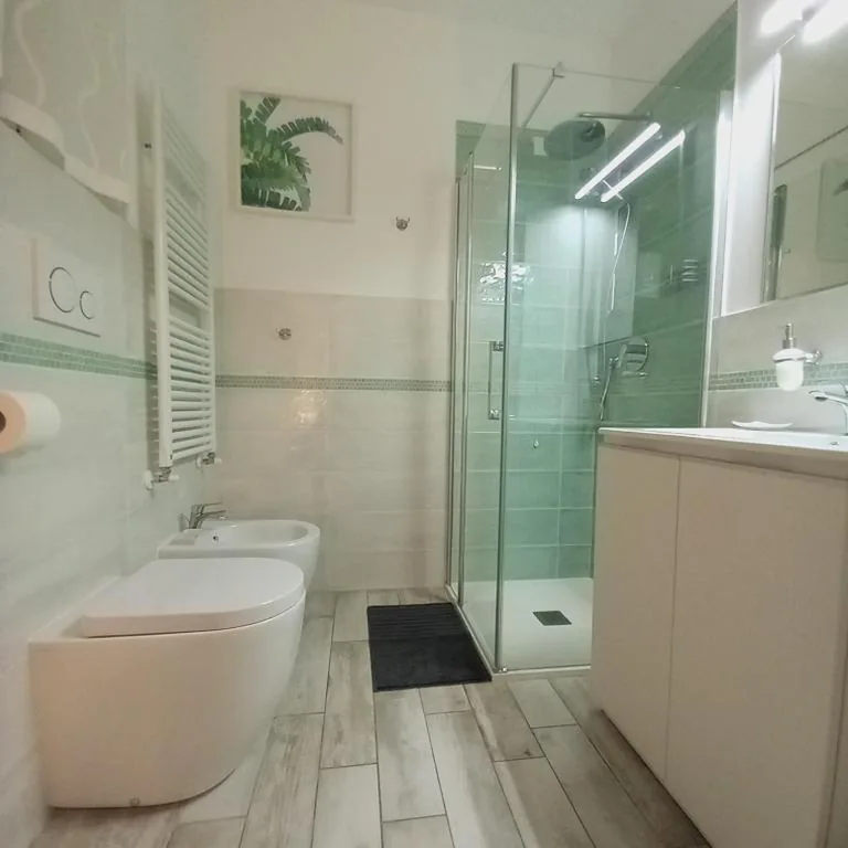 Camera Matrimoniale con Bagno Privato — Montevecchi13
