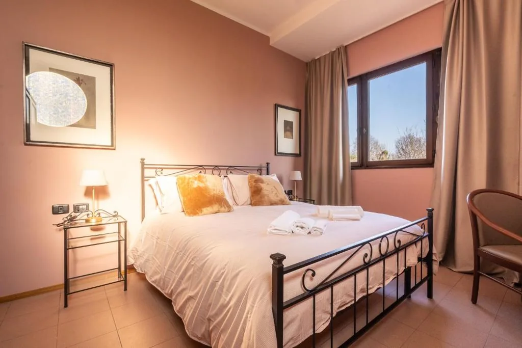 Double Room with Garden View — Camere Comfort – Locanda CasaMerlò