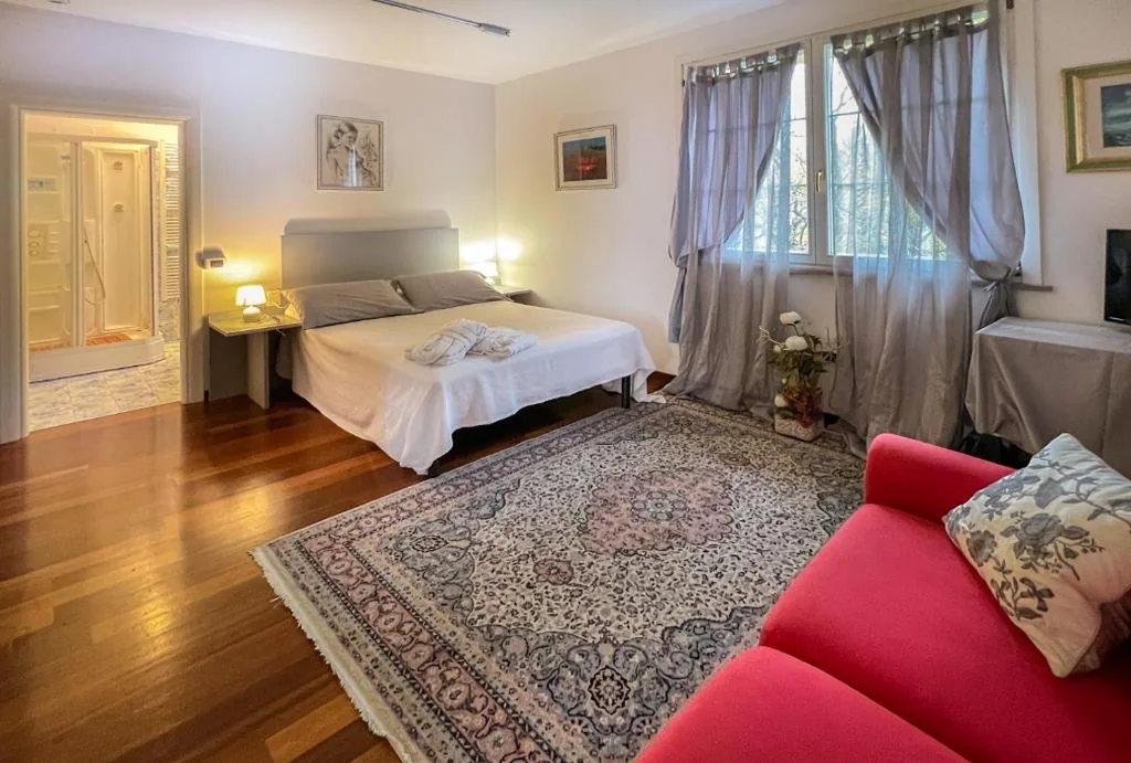 Camera Matrimoniale Deluxe — B&B LA VILLA