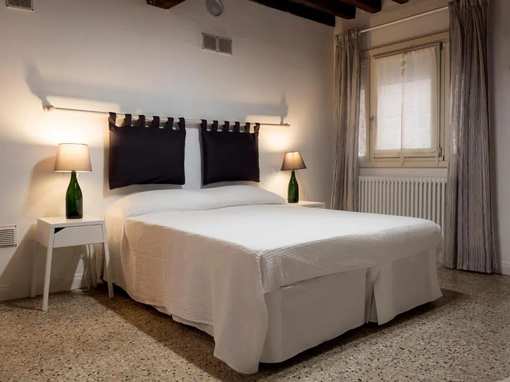 Double or Twin Room — Borgodieci