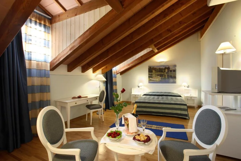 Quadruple Room — Casa Romagnosi