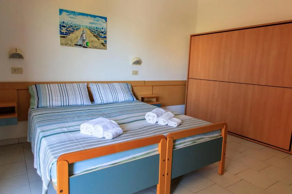 Camera Quadrupla con Bagno Privato — Hotel Riziana
