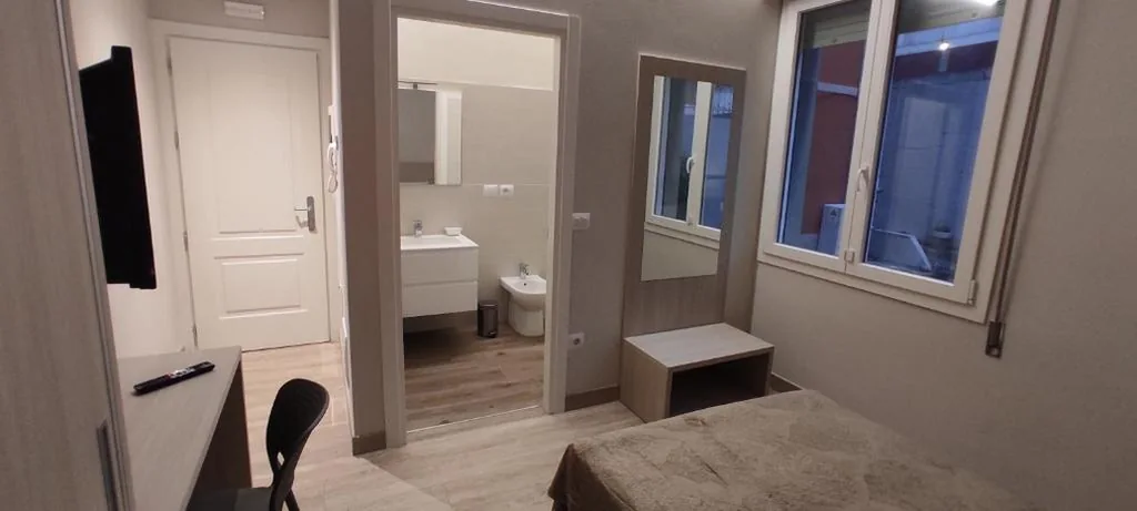 Single Room with Private Bathroom — ALBA RESIDENCE
