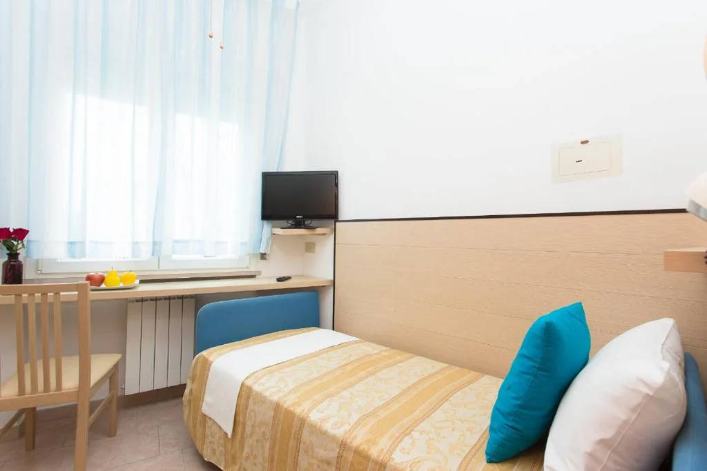 Single Room — Hotel Asiago Beach