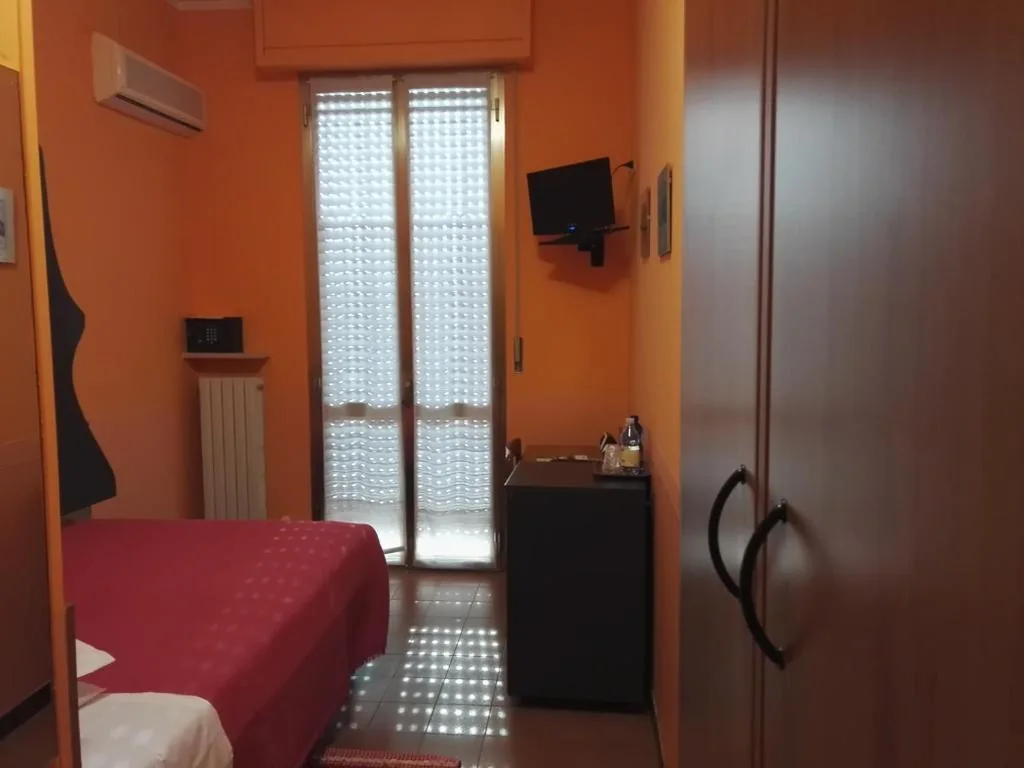 Camera Singola — Hotel Astoria