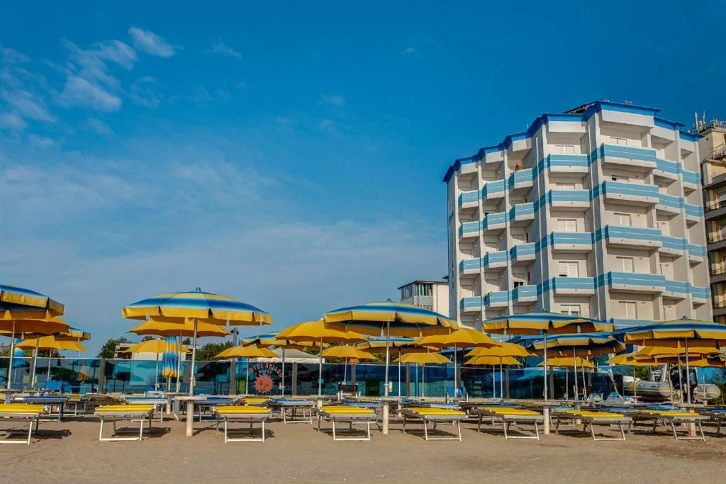 Hotel Asiago Beach