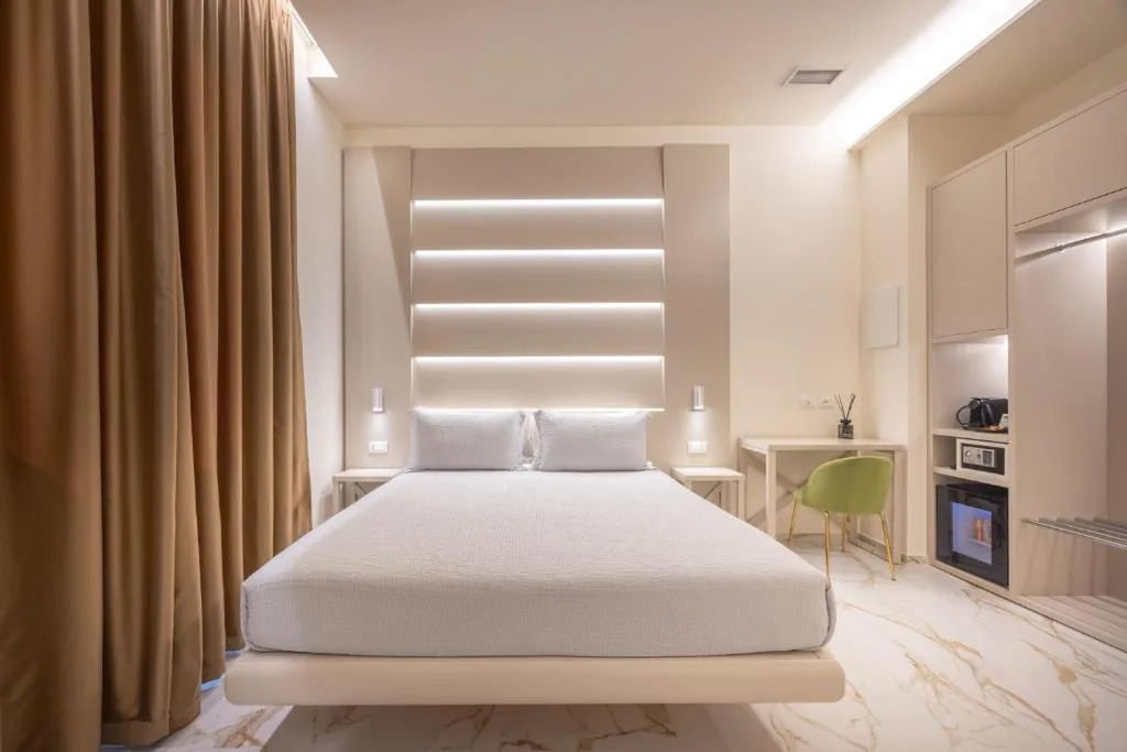 Imperiale Station Suite