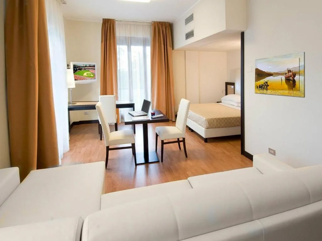 Junior Suite (3 Adulti) — Suite Hotel Elite