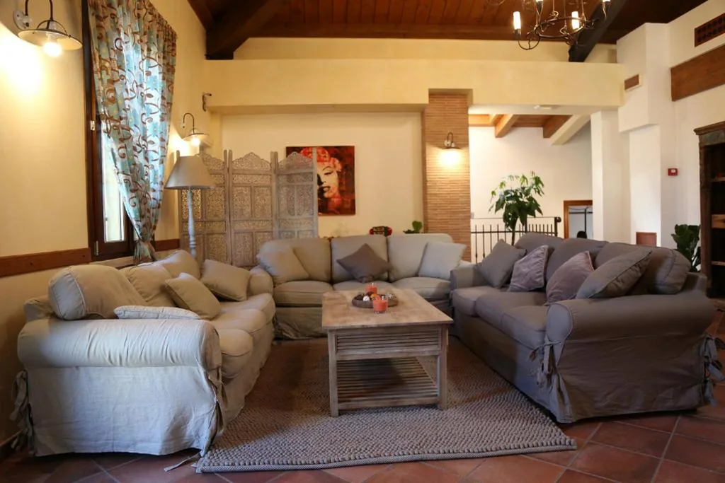 La Puraza Comfort Rooms