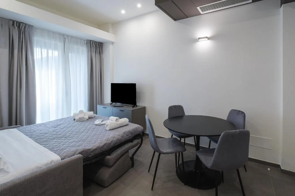 Residence Goldoni 6 Suite Apartment — foto 5