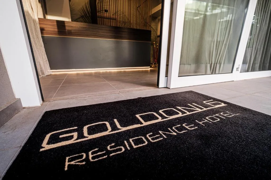 Residence Goldoni 6 Suite Apartment — foto 7