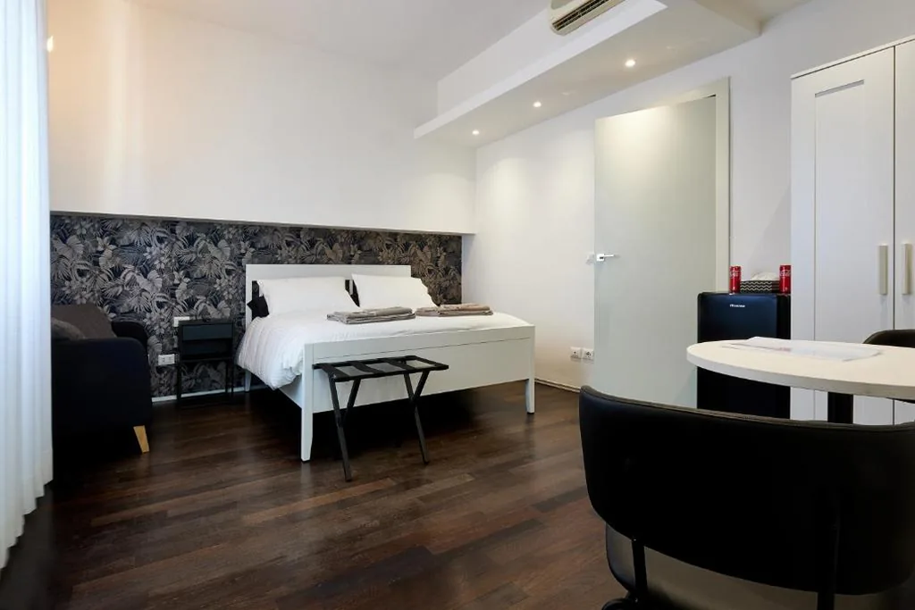 Suite in Town