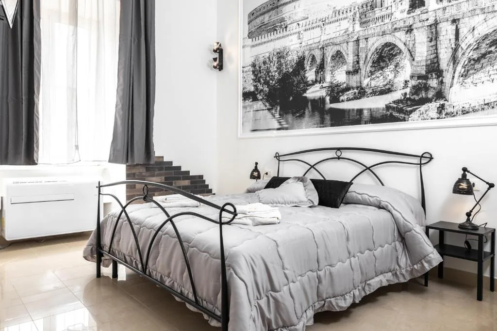 Emperooms Guest House