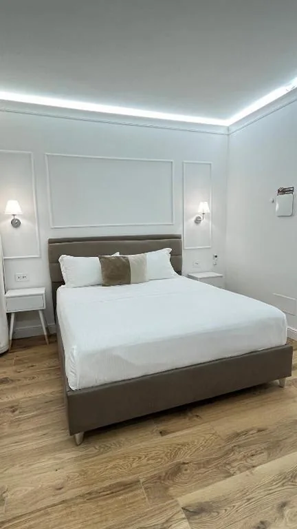 Emy Suites