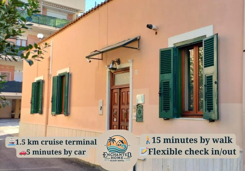 “ENCHANTED HOME” Luxury & Solarium 5 Minutes from the PORT