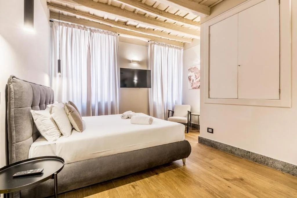 èROMA – TRASTEVERE LUXURY SUITE- Romantic Junior Suite — foto 6
