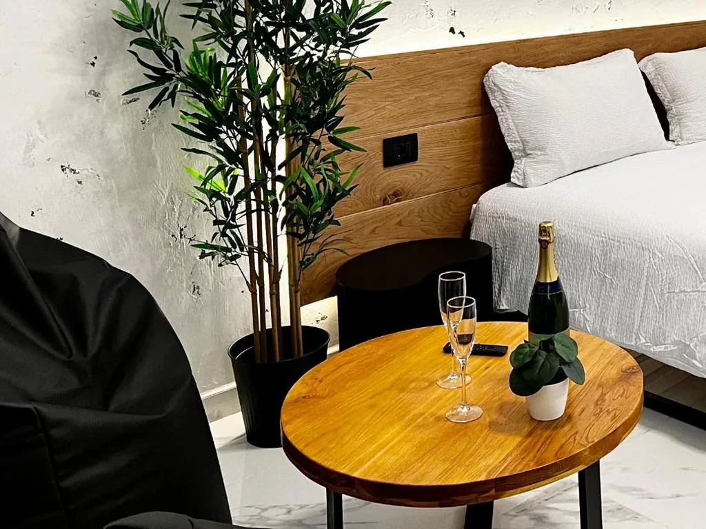 ESE luxury spa suites – Private Jacuzzi Rooms Near Termini, Perfect for Relaxing — foto 4
