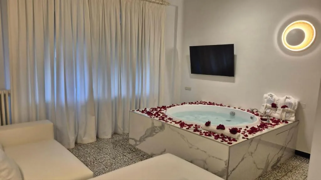 Eveline 2 – Piscina Privata o Jacuzzi — foto 5