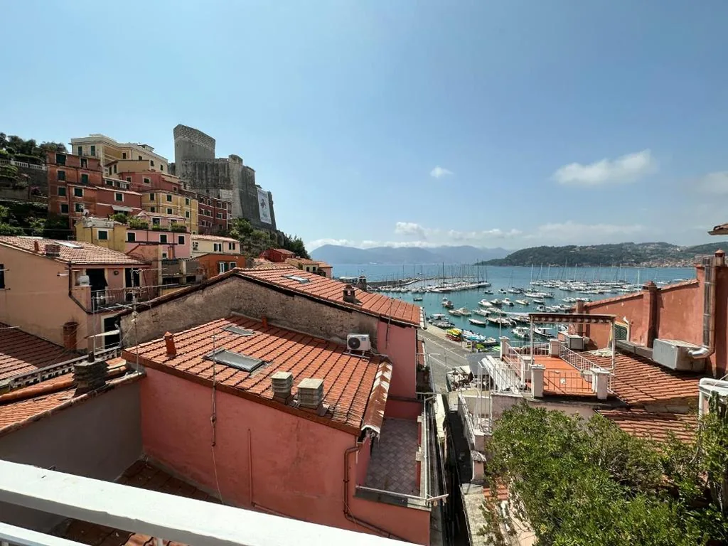 Fabulous yellow room with terrace and sea view Mottino23 — foto 5