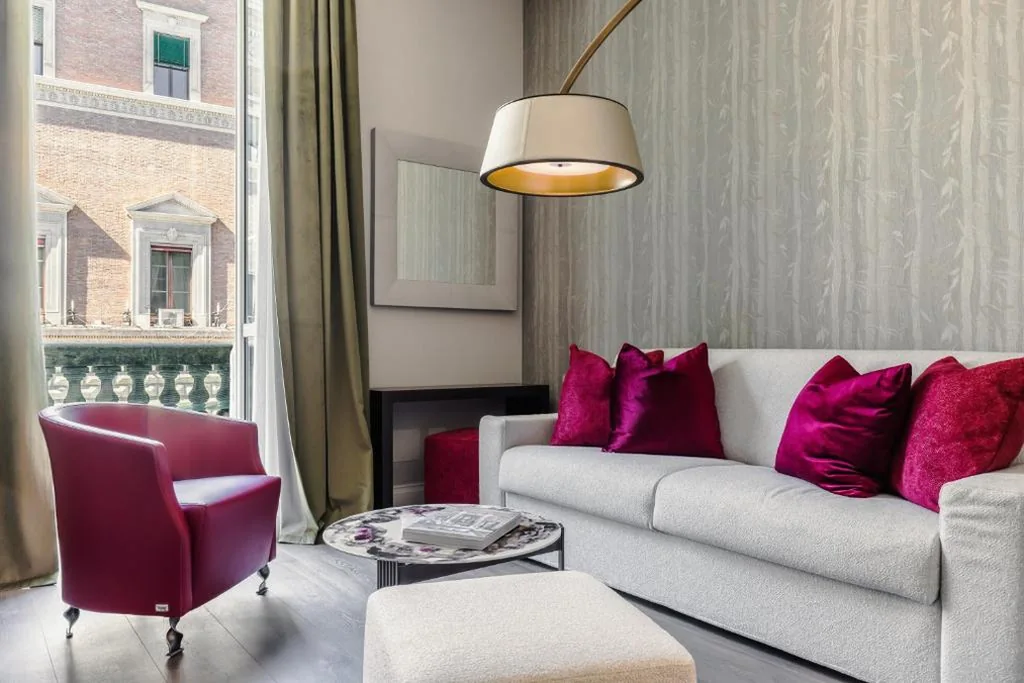 FOUR Suites Pantheon su Via Arenula, tra il Ghetto e Campo de' Fiori a Roma