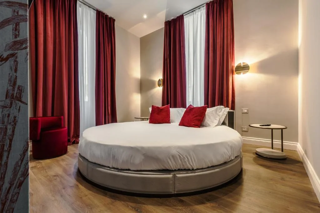 FOUR Suites Pantheon