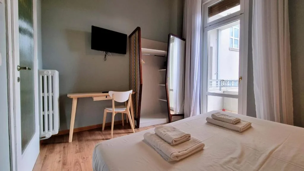 2 Camere Comunicanti — Locanda Al Volo Tor Bandena