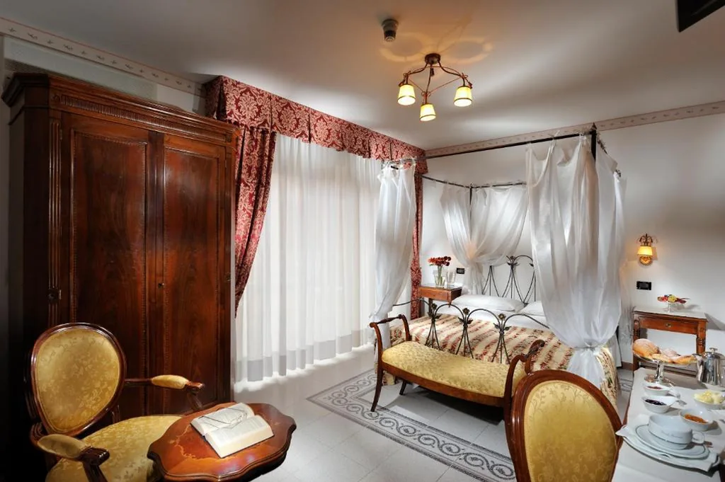 2 Camere Matrimoniali Comunicanti con Terrazza — Hotel Miramare