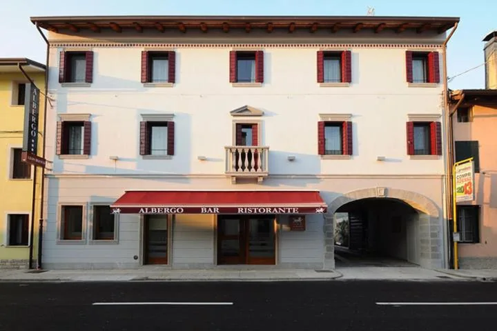 Albergo Leon Bianco Gonars — foto 5