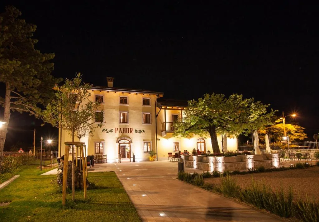 Ampia Camera Matrimoniale — Hotel & Restaurant Pahor