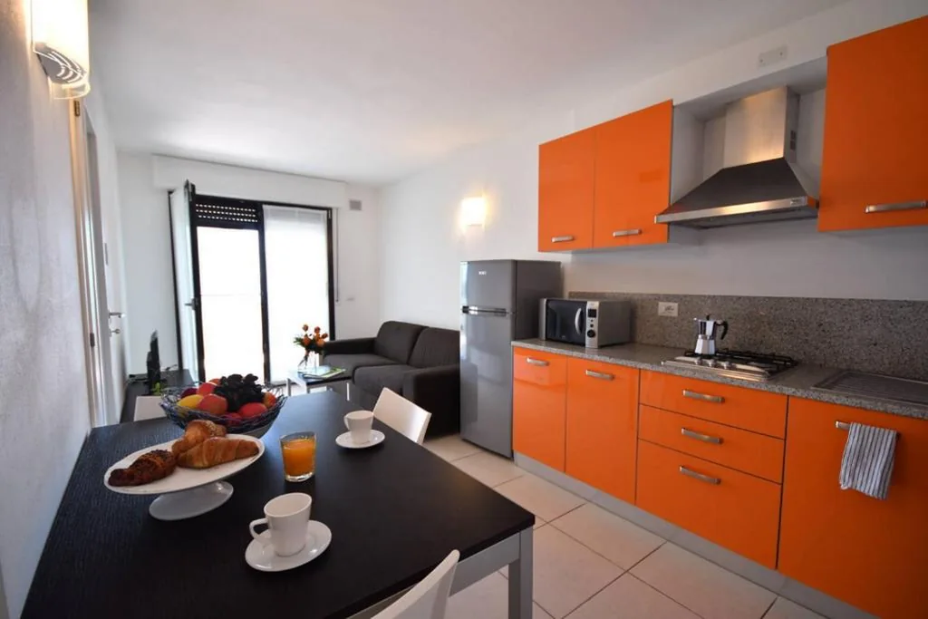Appartamento con 1 Camera da Letto — Aparthotel Alessandria