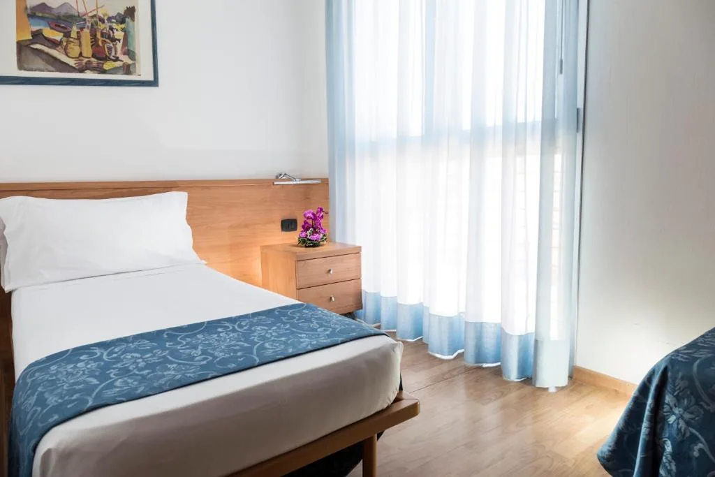 2-Bedroom Apartment (4 Adults) — Aparthotel Esperya