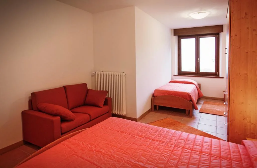 Appartamento con 3 Camere da Letto (9 Adulti) — Albergo Diffuso Tolmezzo