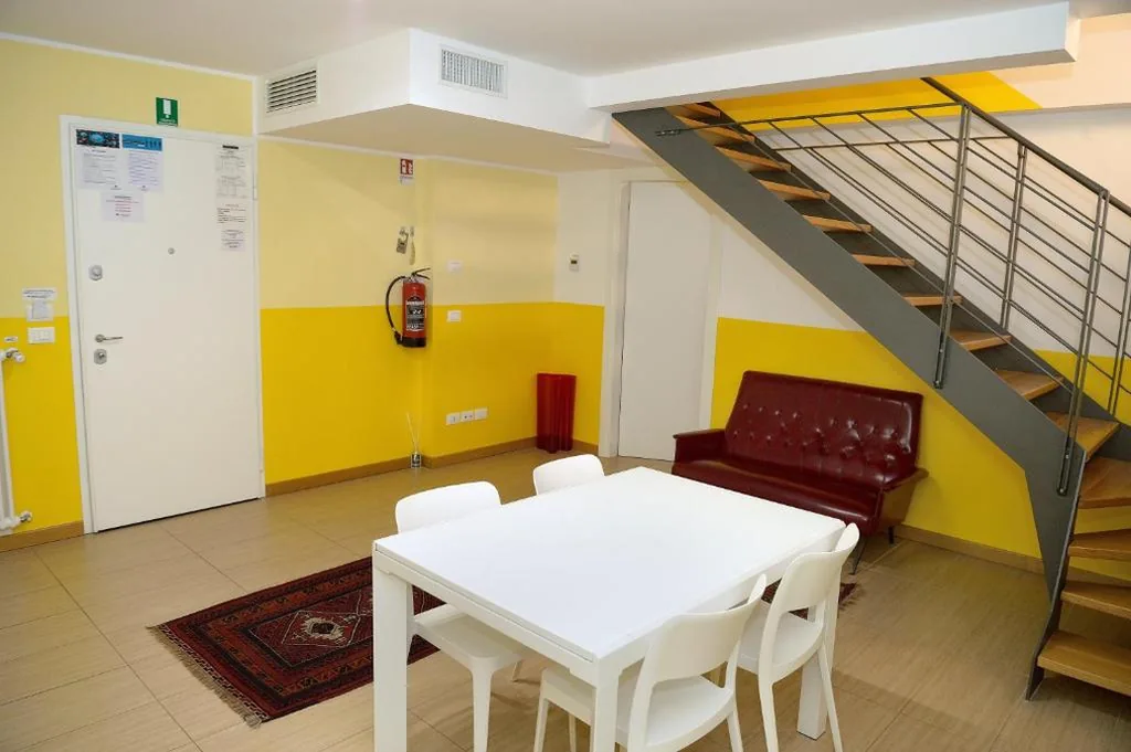 Appartamento con 3 Camere da Letto — Break Affittacamere
