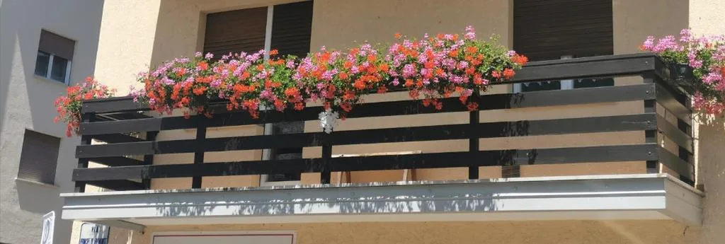Appartamento con 3 Camere da Letto e con Balcone — Affittacamere Fiocco di Neve