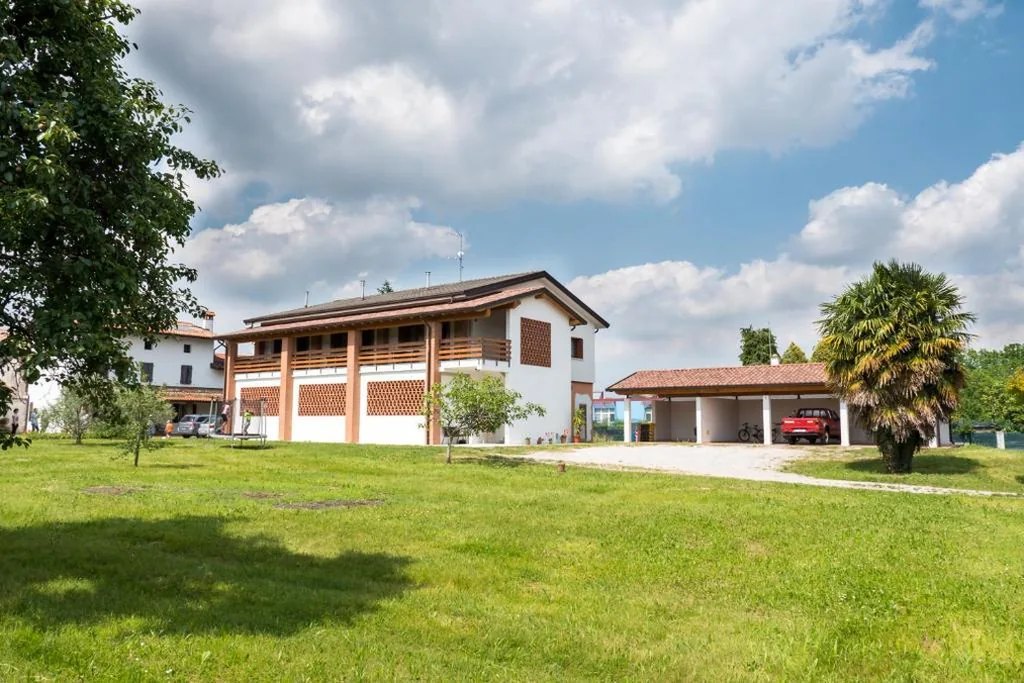 Appartamento con Balcone — Albergo Diffuso Magredi