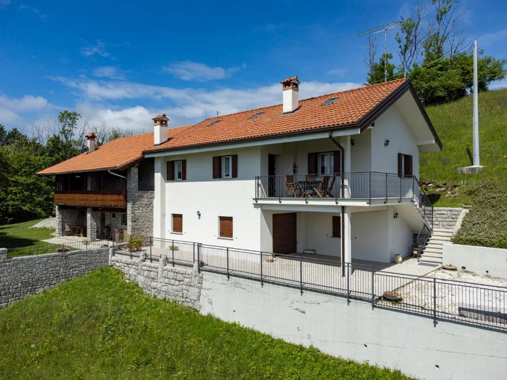 Appartamento con Terrazza — Albergo Diffuso Forgaria Monte Prat