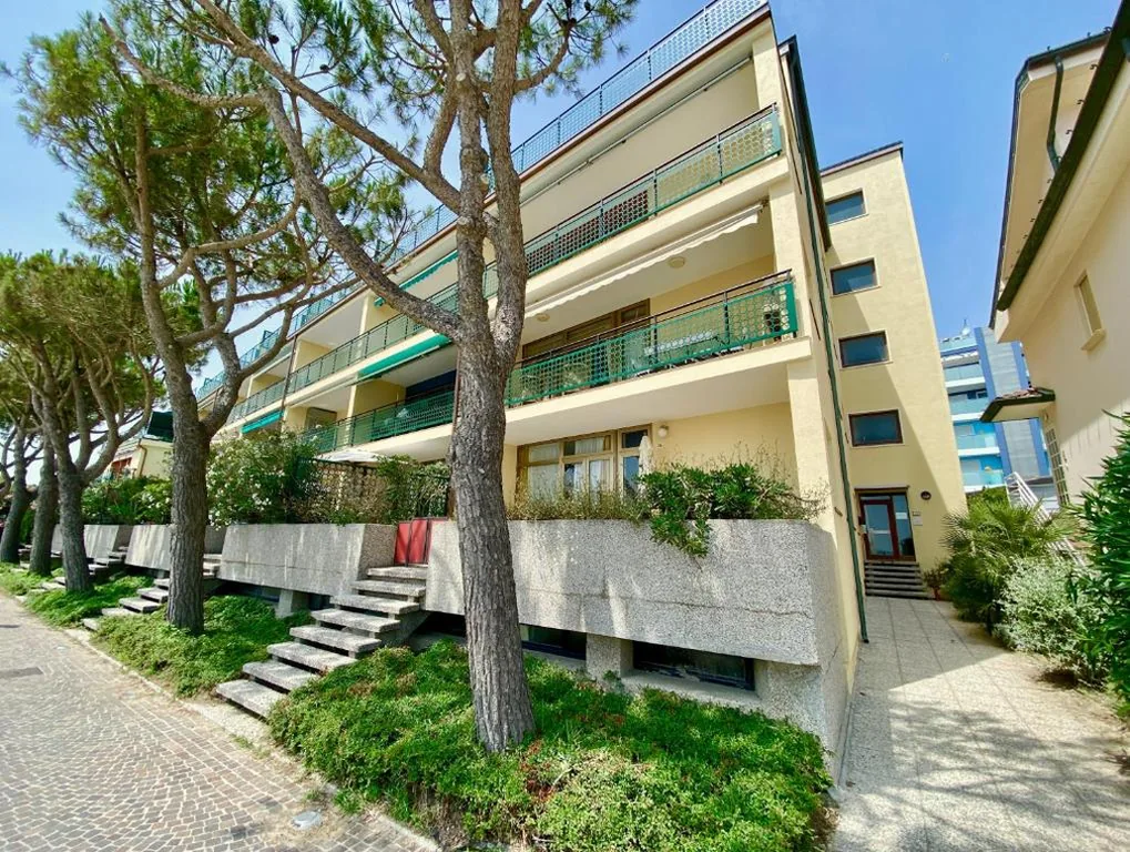 Apartment with Sea View — Marinella