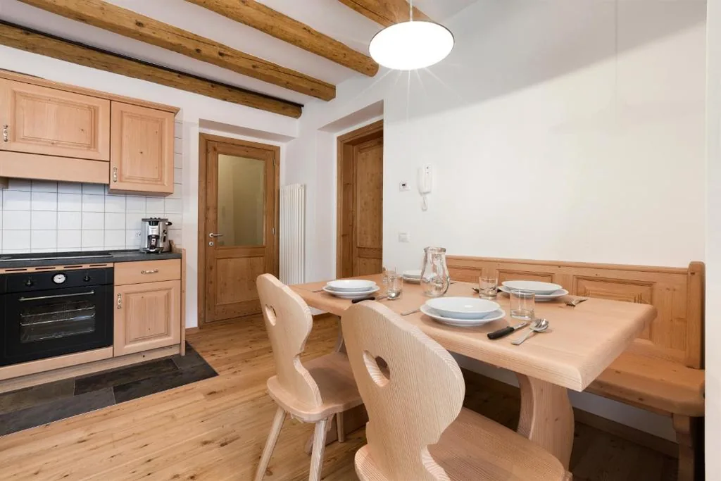 Deluxe Apartment with 2 Bedrooms — Dafne Apartments