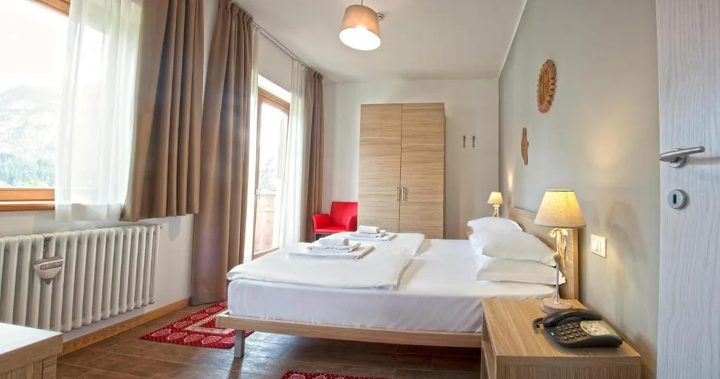 Superior Two-Bedroom Apartment with Balcony — Residence Cavanis Wellness & Spa