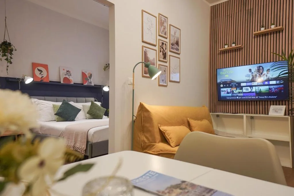 Avenue Home Rooms & Apartments