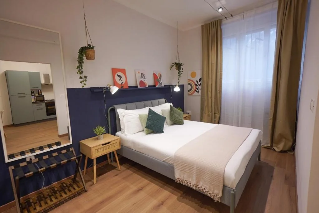Avenue Home Rooms & Apartments